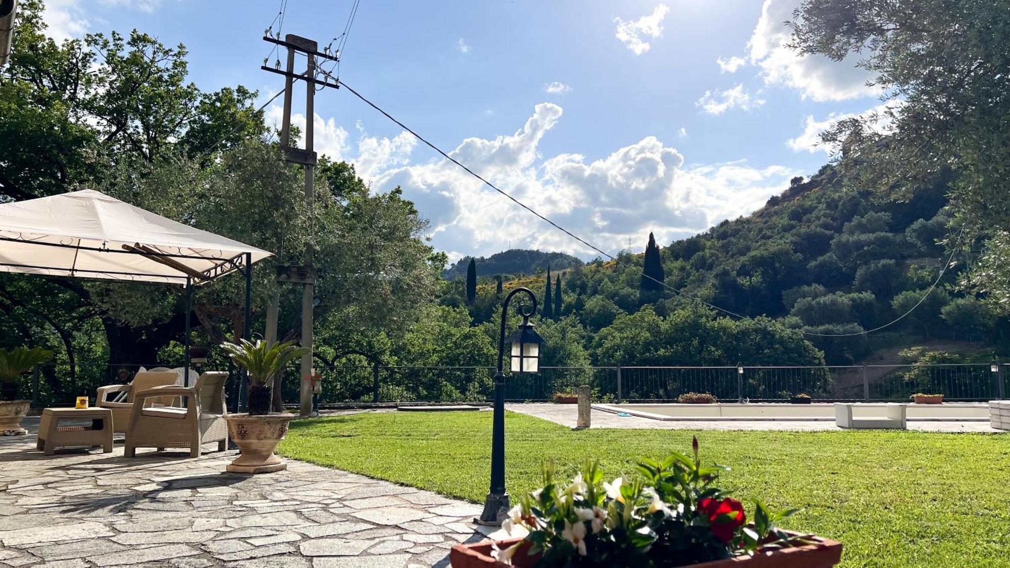 Giardino Sul Fiume Apartamento Ascoli Piceno Exterior foto